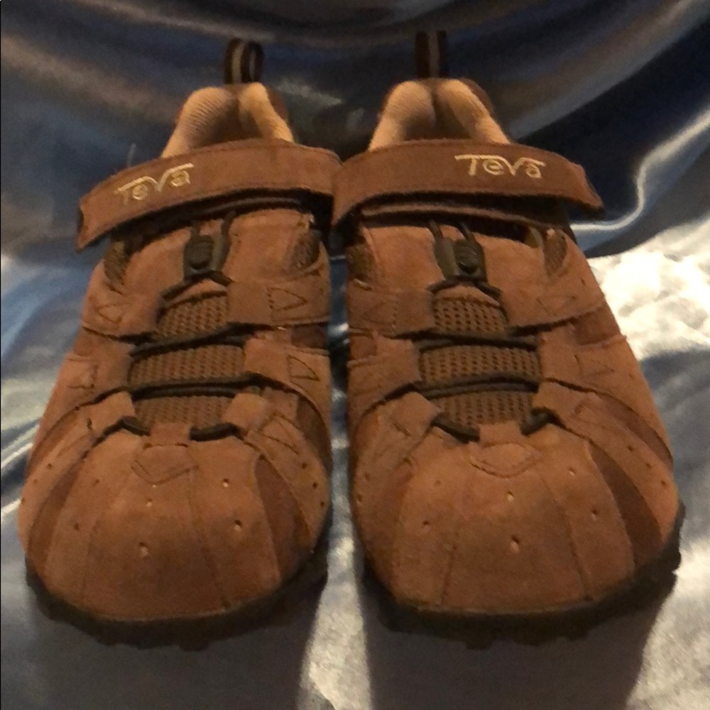 Teva hiking shoes